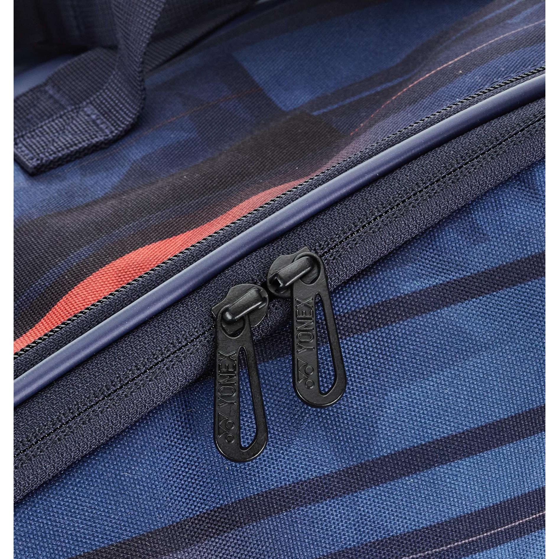 Сумка для ракеток Yonex BAG26PALD Limited Pro Tournament Bag (6 pcs) Сумка для ракеток Yonex BAG26PALD Limited Pro Tournament Bag (6 pcs)
